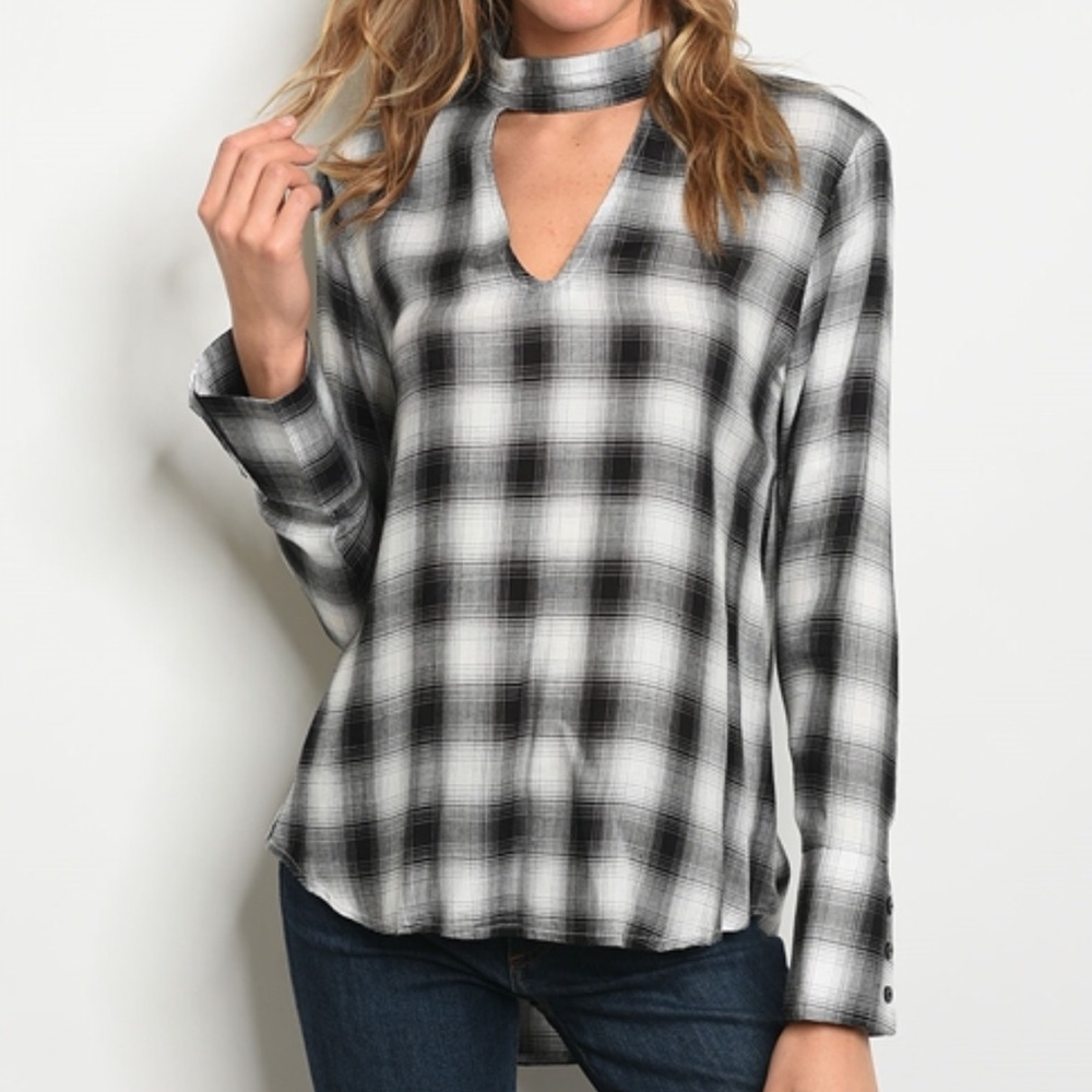 1 Left! Plaid Choker Neck Tunic Top - Picture 2 of 7